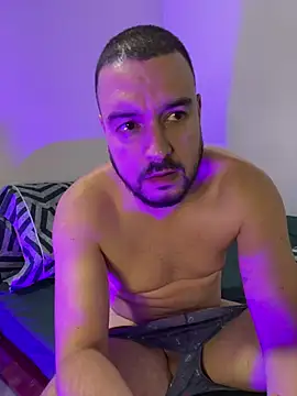 Snapshot of Nicola_D_Angelo chatting on 07.18.26 Nicola D Angelo online show from 07.18.26