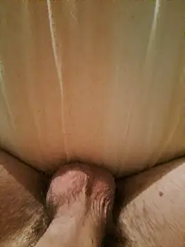 Snapshot of ShyDicksGuy chatting on 06.26.26 ShyDicksGuy online show from 06.26.26