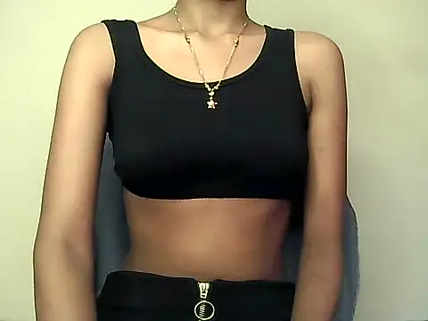 Snapshot of Siyaralove chatting on 07.28.26 Siyaralove online show from 07.28.26
