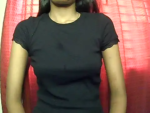Snapshot of Siyaralove chatting on 07.31.26 Siyaralove online show from 07.31.26