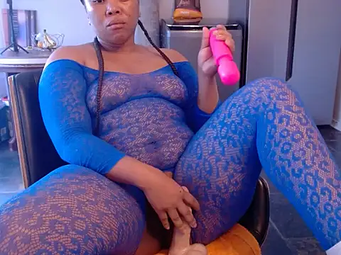Snapshot of massiveBootymamasita chatting on 06.27.26 massiveBootymamasita online show from 06.27.26