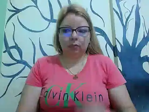 Snapshot of Lunay_Hot chatting on 07.08.26 Lunay Hot online show from 07.08.26
