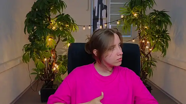 ReinaAdams online show from 06.27.26