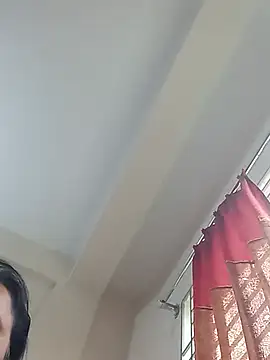 Snapshot of Hasina17 chatting on 06.27.26 Hasina17 online show from 06.27.26