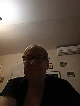 Snapshot of Molli1408 chatting on 07.11.26 Molli1408 online show from 07.11.26