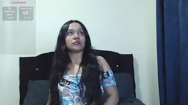 Snapshot of KarolCast chatting on 07.04.26 KarolCast online show from 07.04.26