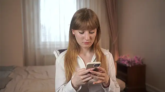 Snapshot of AprilChown chatting on 07.01.26 AprilChown online show from 07.01.26