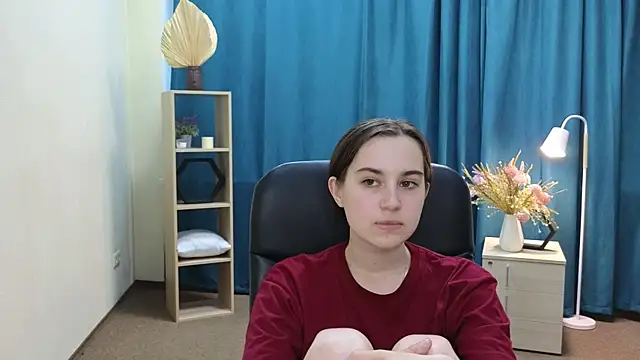 Snapshot of ShirleenCantarano chatting on 07.02.26 ShirleenCantarano online show from 07.02.26