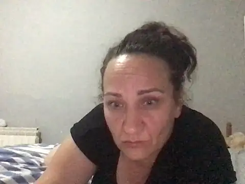 Snapshot of almarebelde chatting on 06.30.26 almarebelde online show from 06.30.26