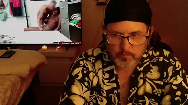 Snapshot of dnice1975 chatting on 07.02.26 dnice1975 online show from 07.02.26