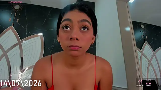 Snapshot of Veronica_M0ntiel chatting on 07.14.26 Veronica M0ntiel online show from 07.14.26