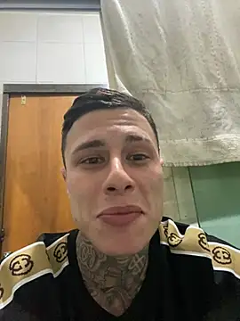 Snapshot of novin_tatuado02 chatting on 07.03.26 novin tatuado02 online show from 07.03.26