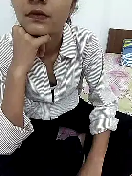 Snapshot of nadiya_khan_ chatting on 07.06.26 nadiya khan online show from 07.06.26