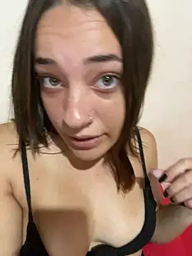 Snapshot of marinalopessss chatting on 07.03.26 marinalopessss online show from 07.03.26
