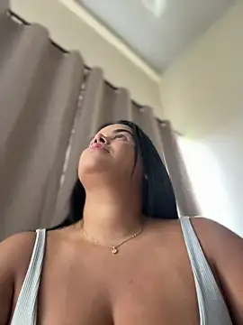 Snapshot of AliceStarshine chatting on 01.06.26 AliceStarshine online show from 01.06.26