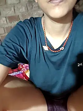 Snapshot of 18year_shilpi chatting on 07.06.26 18year shilpi online show from 07.06.26