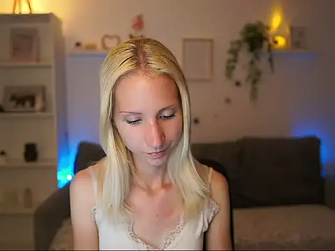 Snapshot of PiperPerri18 chatting on 07.07.26 PiperPerri18 online show from 07.07.26