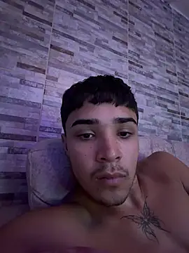 Snapshot of _Apolo_ chatting on 07.16.26 Apolo online show from 07.16.26