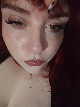 Snapshot of Persefone99 chatting on 08.05.26 Persefone99 online show from 08.05.26