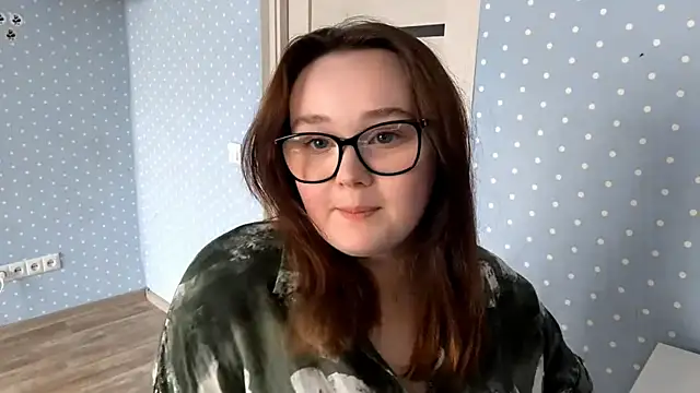Snapshot of Bella_herecute chatting on 07.08.26 Bella herecute online show from 07.08.26