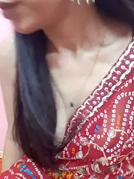Snapshot of Amazing_Girl77 chatting on 07.25.26 Amazing Girl77 online show from 07.25.26