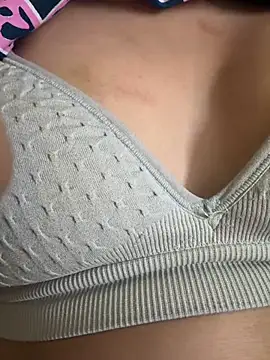 Snapshot of PRIYA_JAANN chatting on 07.23.26 PRIYA JAANN online show from 07.23.26