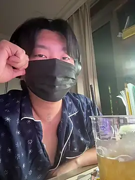 Snapshot of karuhikaru chatting on 08.08.26 karuhikaru online show from 08.08.26