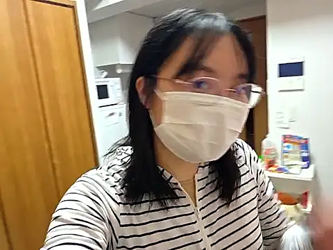 Snapshot of momonga_ichigo chatting on 07.24.26 momonga ichigo online show from 07.24.26