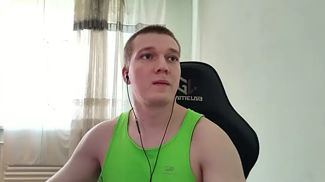 Snapshot of Macdiks chatting on 07.13.26 Macdiks online show from 07.13.26