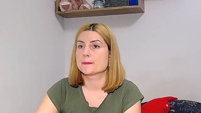 alisenties online show from 12.14.25