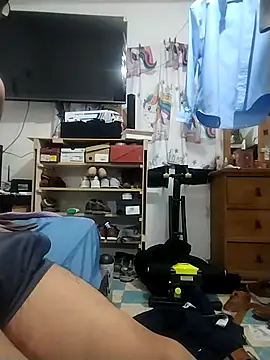 Snapshot of Jimmyggn10 chatting on 07.17.26 Jimmyggn10 online show from 07.17.26