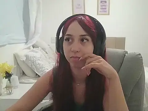 Snapshot of kattyycat chatting on 08.06.26 kattyycat online show from 08.06.26