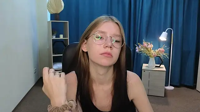 Snapshot of NevadaGalizia chatting on 07.16.26 NevadaGalizia online show from 07.16.26