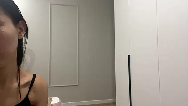 CuddlyLips  online show from 07.16.26