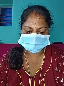Snapshot of tamilthendral143 chatting on 07.17.26 tamilthendral143 online show from 07.17.26