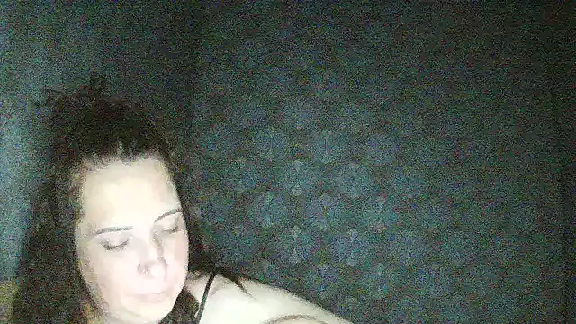 Snapshot of DazzlingMaddie chatting on 07.25.26 DazzlingMaddie online show from 07.25.26
