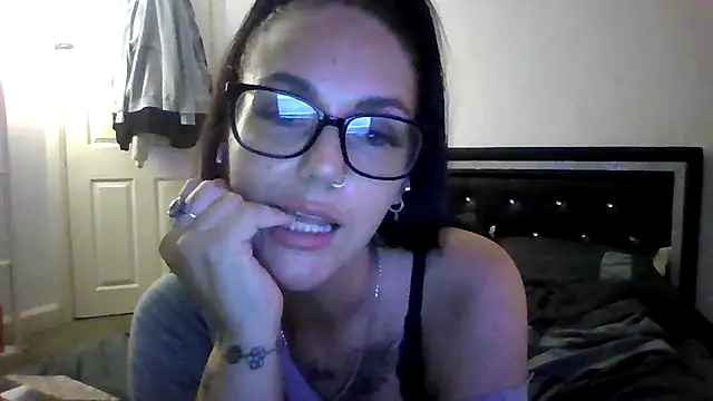 Snapshot of Pretty_Kizzi chatting on 07.27.26 Pretty Kizzi online show from 07.27.26
