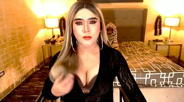 BigCumHuntersxx online show from 01.15.25