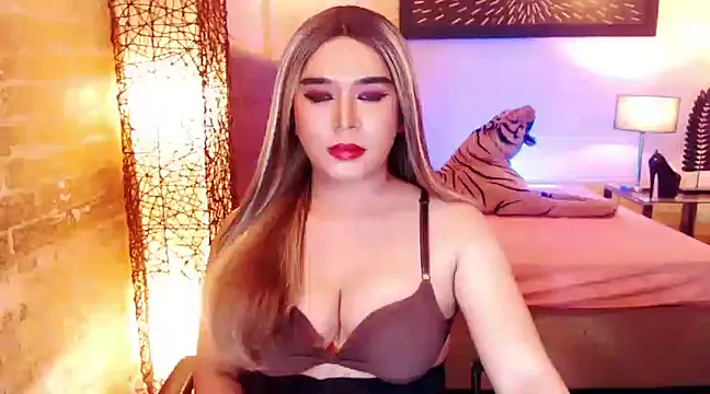 BigCumHuntersxx online show from 03.17.25