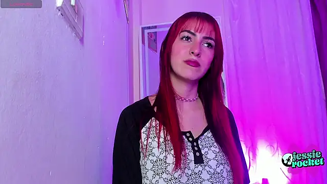 Snapshot of jessierocketx chatting on 11.12.25 jessierocketx online show from 11.12.25