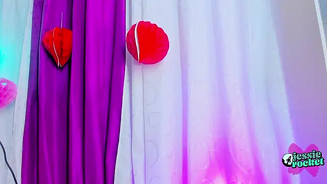 Snapshot of jessierocketx chatting on 02.27.26 jessierocketx online show from 02.27.26