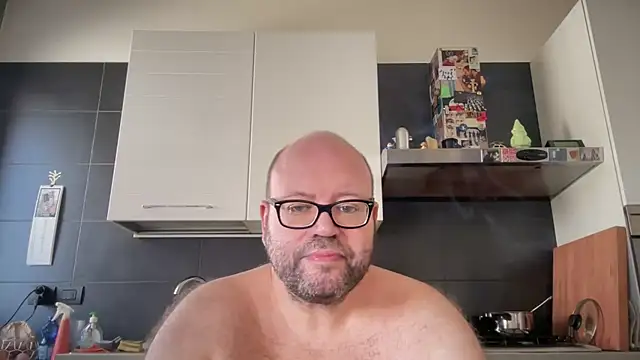 theitalianbear online show from 09.17.25