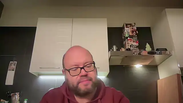 theitalianbear online show from 12.15.25