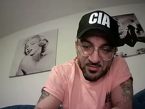 MagicStickBoy online show from 04.10.26
