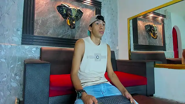Snapshot of Jacke_Bless chatting on 07.25.26 Jacke Bless online show from 07.25.26