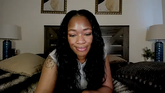 nicolesolace online show from 05.16.26