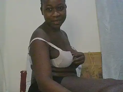 Snapshot of black_queenberry chatting on 07.31.26 black queenberry online show from 07.31.26