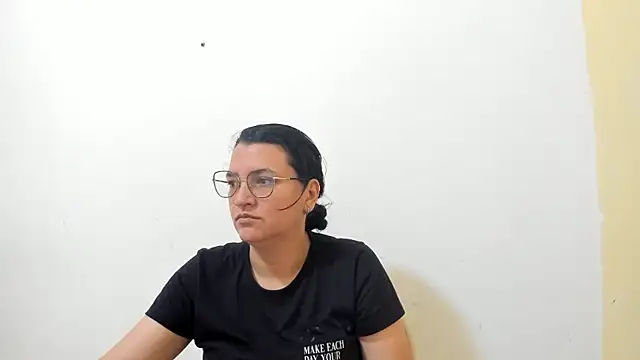 MARILYN GARCIA online show from 11.15.25