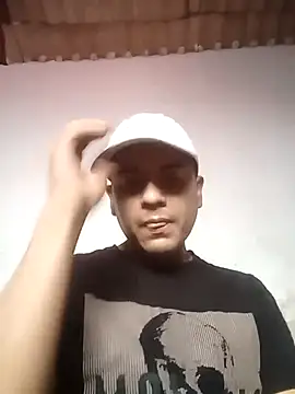 Snapshot of matiasjoel17 chatting on 08.06.26 matiasjoel17 online show from 08.06.26