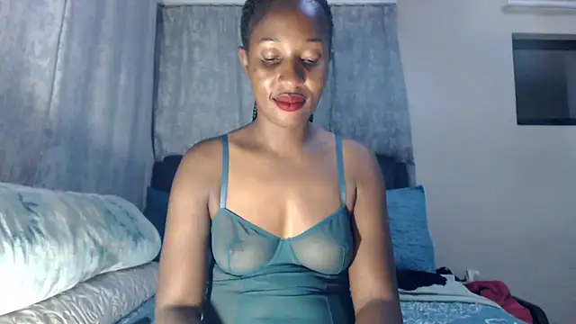 Snapshot of leanna23 chatting on 01.23.25 leanna23 online show from 01.23.25